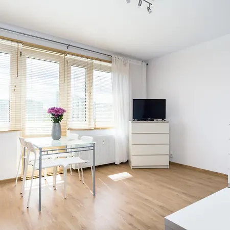 Elite Ergo Arena Apartment